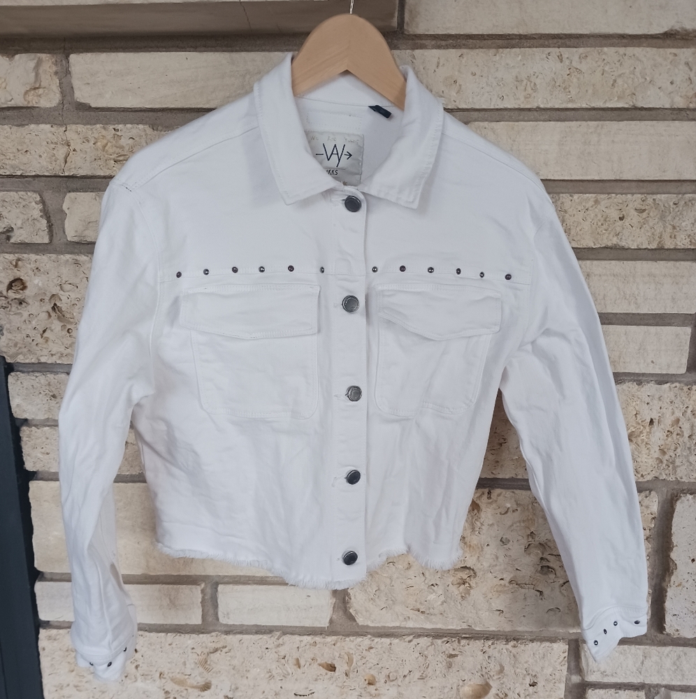 Ikks White Jean jacket cropped size Medium button down